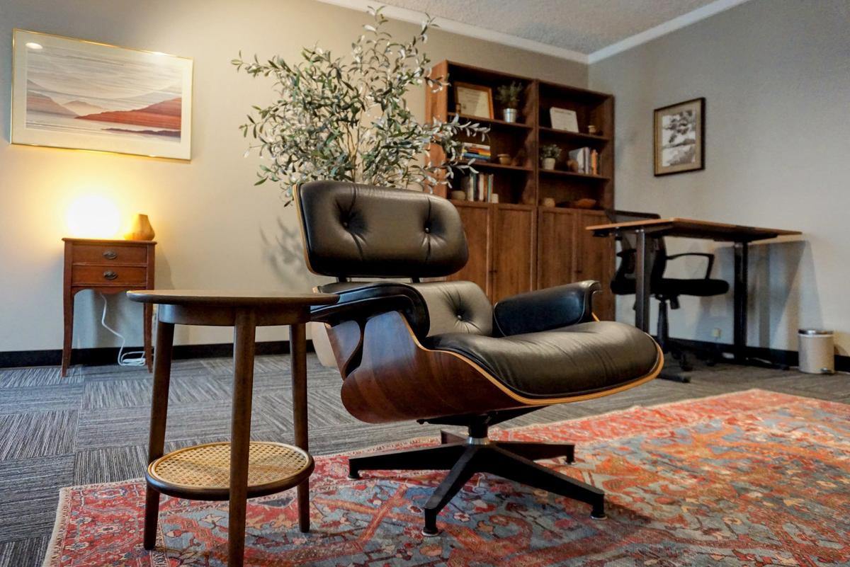 Therapy office chair